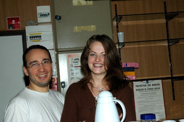 min 2006 02 12 agora 180